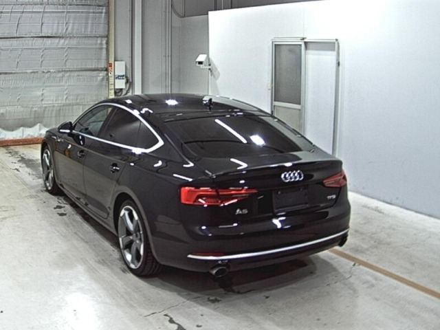 Audi A5 2017 7156972-1
