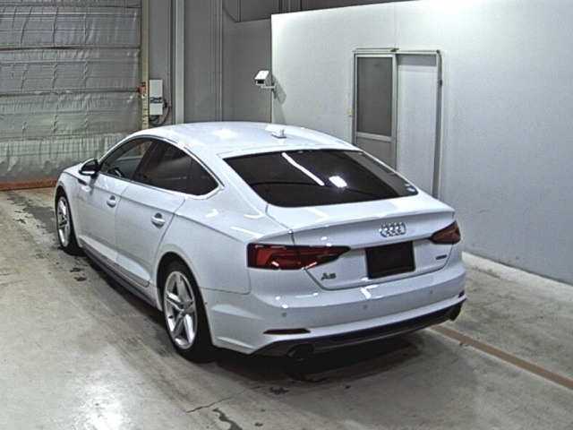 Audi A5 2019 7156973-1