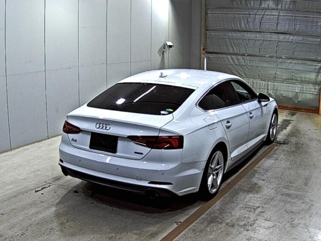 Audi A5 2019 7156973-5