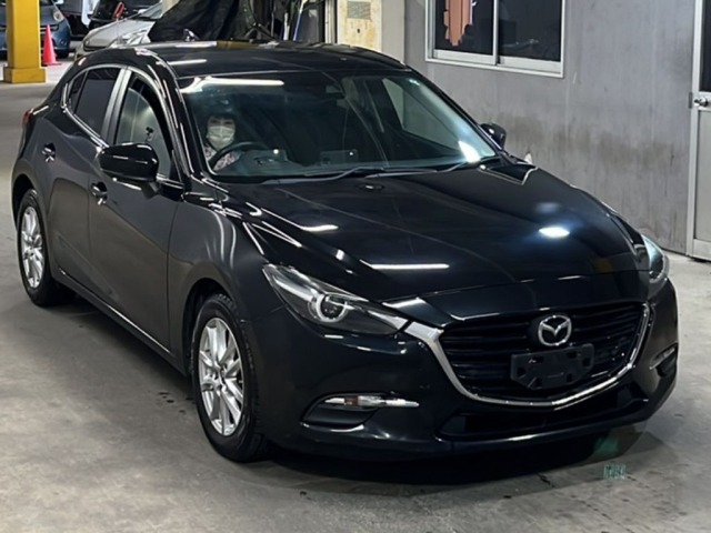 Mazda AXELA 2018 7158340-4