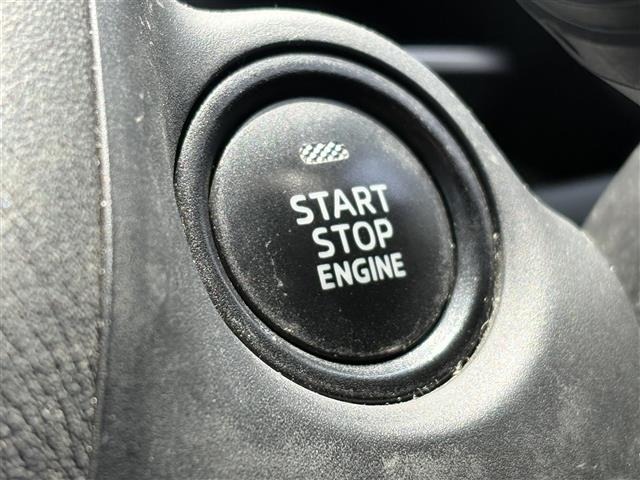 Mazda AXELA 2016 7158419-20