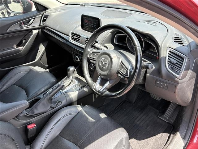 Mazda AXELA 2016 7158419-4