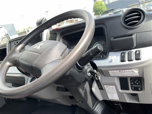 Mitsubishi CANTER 2019 7156764-6
