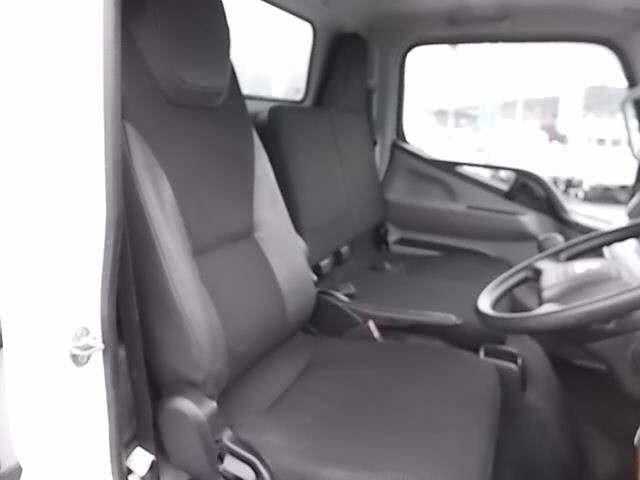 Mitsubishi CANTER 2016 7157080-3