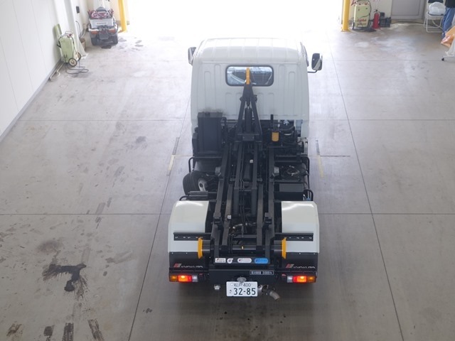 Mitsubishi CANTER 2024 7157223-3
