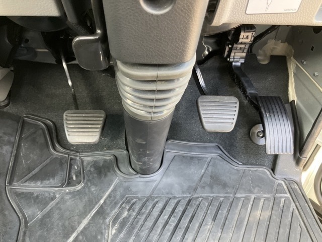 Mitsubishi CANTER 2024 7157223-4