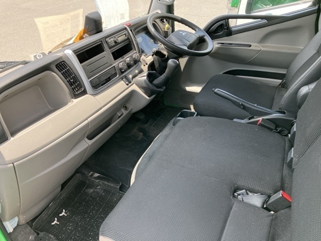 Mitsubishi CANTER 2024 7157229-5