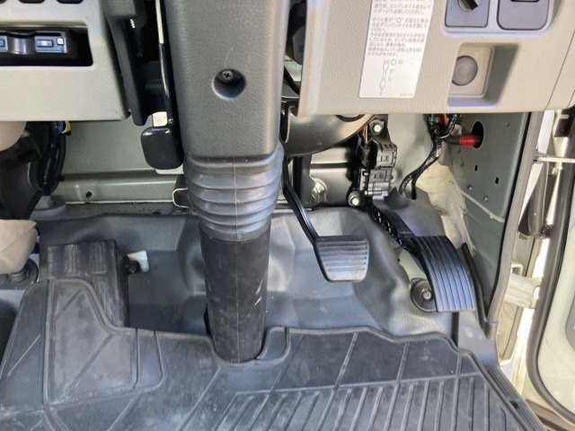 Mitsubishi CANTER 2023 7157230-4