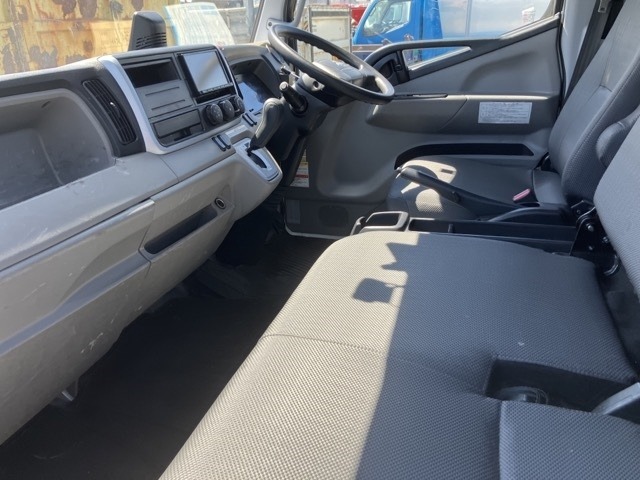 Mitsubishi CANTER 2023 7157230-5