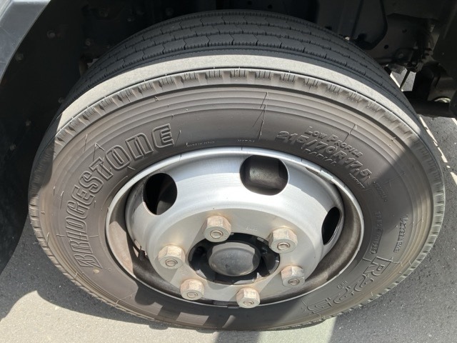 Mitsubishi CANTER 2023 7157230-9
