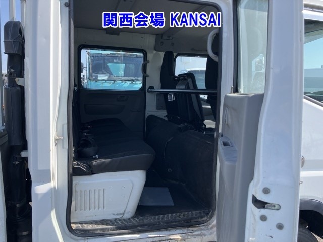 Mitsubishi CANTER 2017 7157308-17