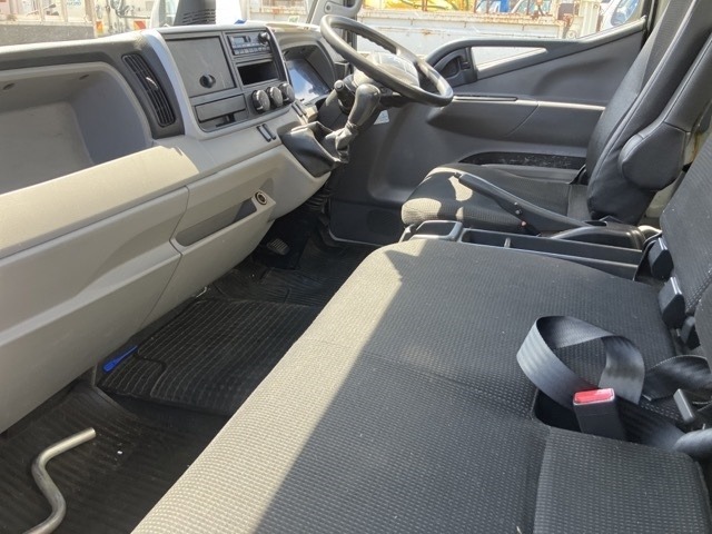 Mitsubishi CANTER 2018 7157316-5