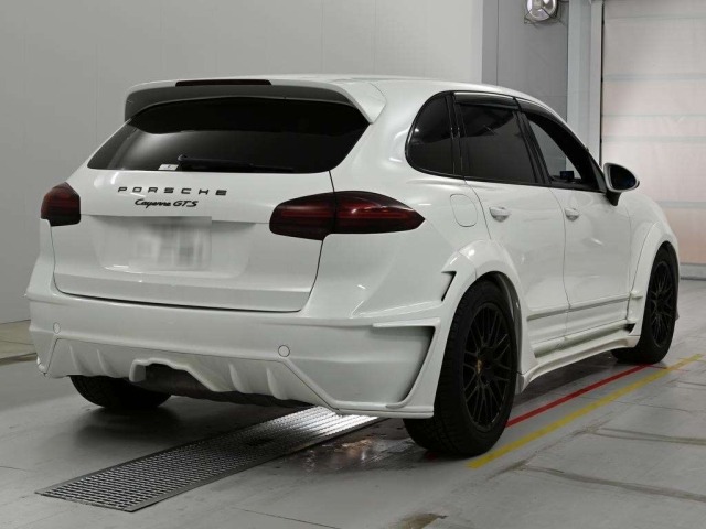Porsche CAYENNE 2015 7159396-1