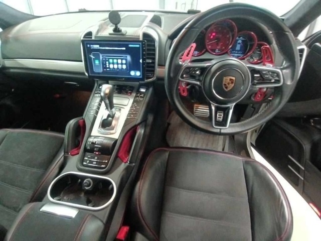 Porsche CAYENNE 2015 7159396-11