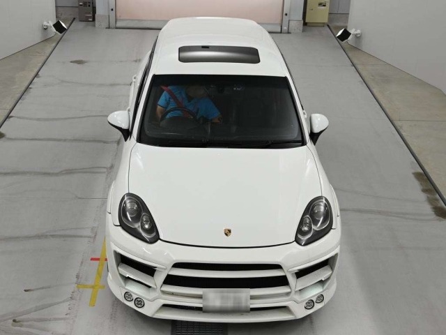 Porsche CAYENNE 2015 7159396-7