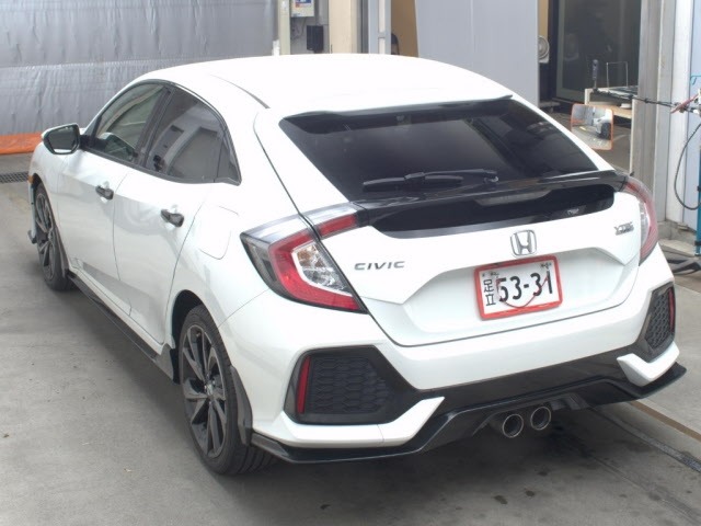 Honda CIVIC 2019 7154671-1