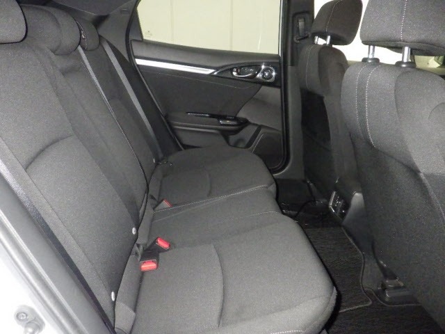 Honda CIVIC 2019 7154671-8