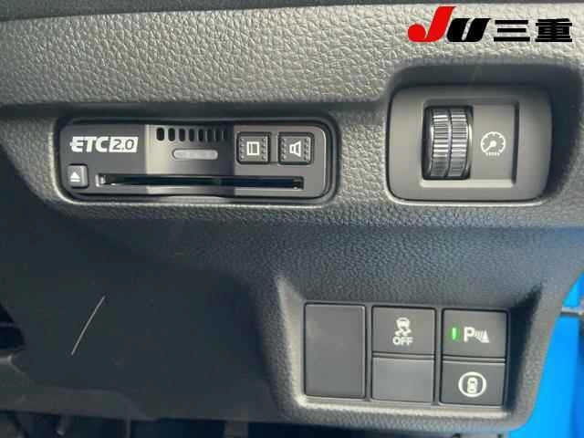 Honda CIVIC 2026 7154672-17