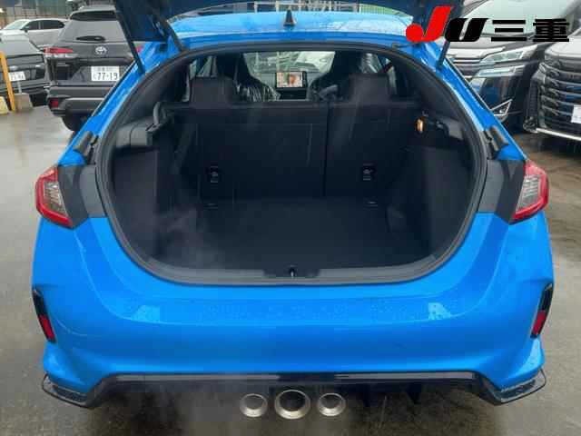 Honda CIVIC 2026 7154672-7