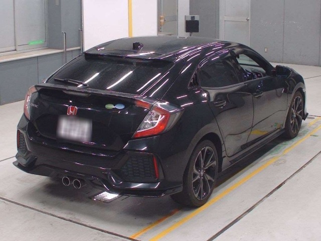Honda CIVIC 2018 7154675-1