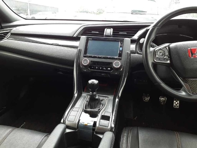 Honda CIVIC 2018 7154675-9