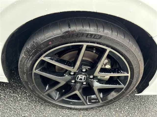 Honda CIVIC 2024 7154678-9