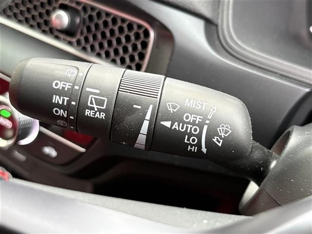 Honda CIVIC 2024 7155460-19