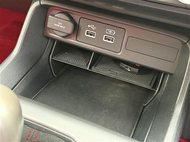 Honda CIVIC 2024 7155460-20