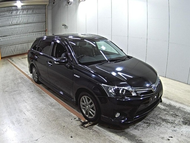 Toyota COROLLA FIELDER 2014 7161560-0