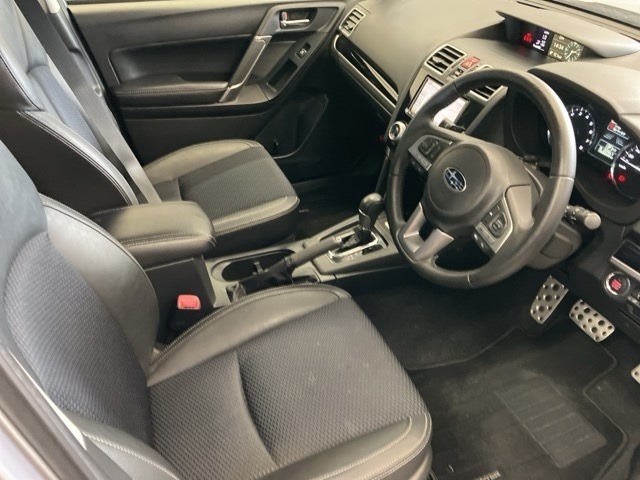 Subaru FORESTER 2015 7162394-4