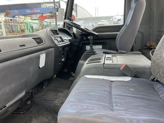 Isuzu FORWARD 2004 7161658-5