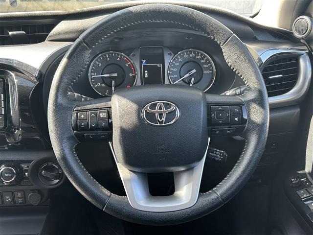 Toyota HILUX 2021 7162035-16