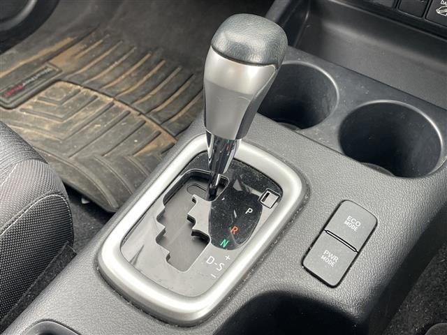 Toyota HILUX 2021 7162036-5