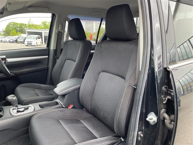 Toyota HILUX 2021 7162036-6