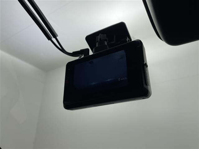 Toyota HILUX 2024 7162043-1