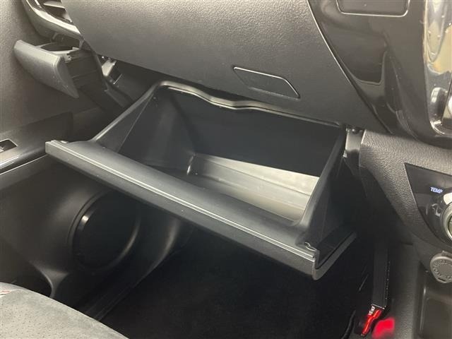 Toyota HILUX 2024 7162043-6
