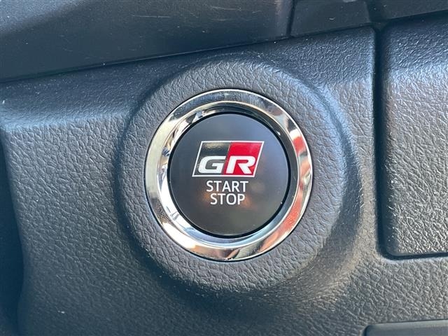 Toyota HILUX 2023 7162044-12