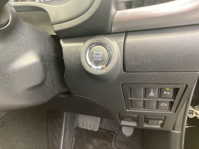 Toyota HILUX 2022 7162045-5