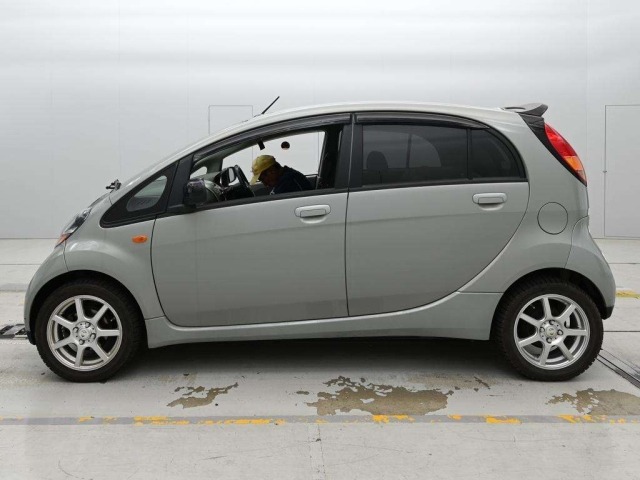 Mitsubishi I 2006 7158594-4