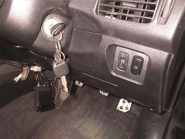 Mitsubishi LANCER 2001 7157293-8