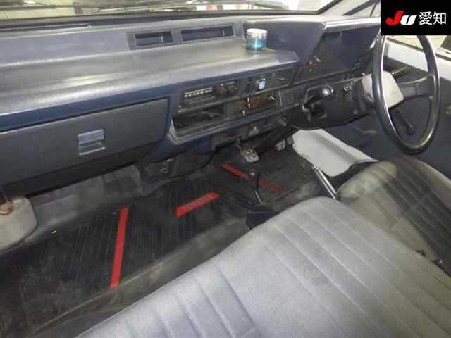 Toyota LITEACE TRUCK 1988 7161330-3