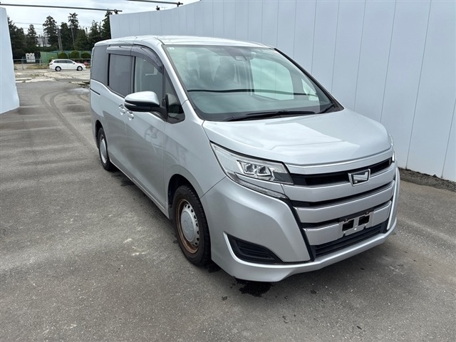 Toyota NOAH 2021 7160613-0