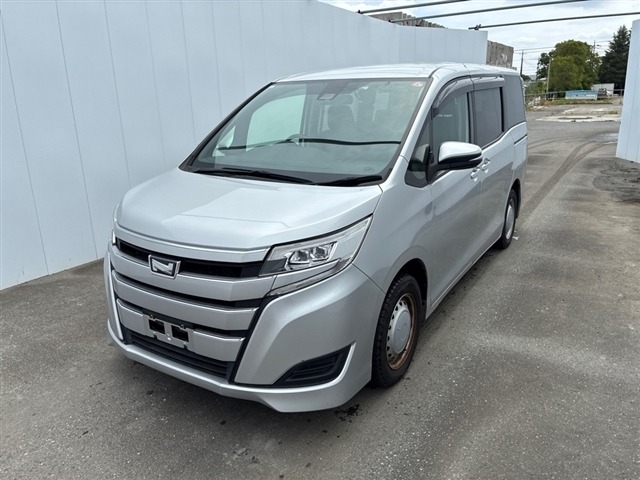Toyota NOAH 2021 7160613-10