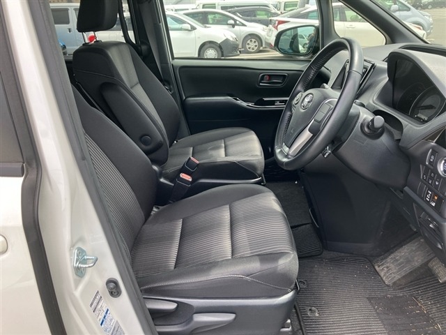 Toyota NOAH 2019 7160619-5