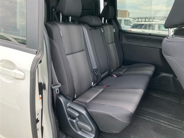 Toyota NOAH 2019 7160619-6
