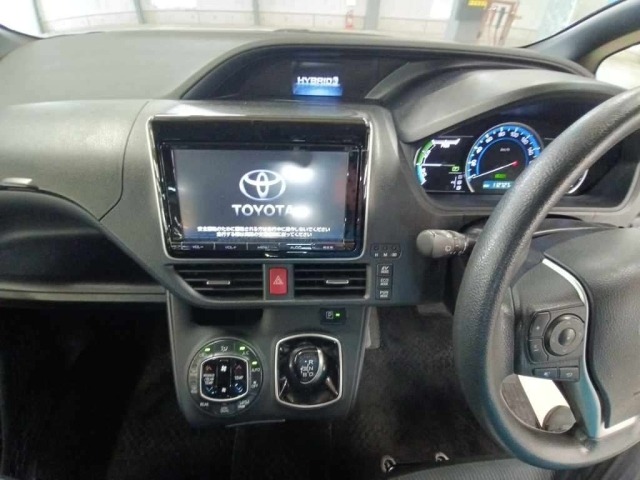 Toyota NOAH 2015 7160620-11