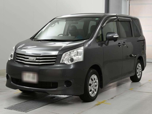 Toyota NOAH 2013 7160621-0