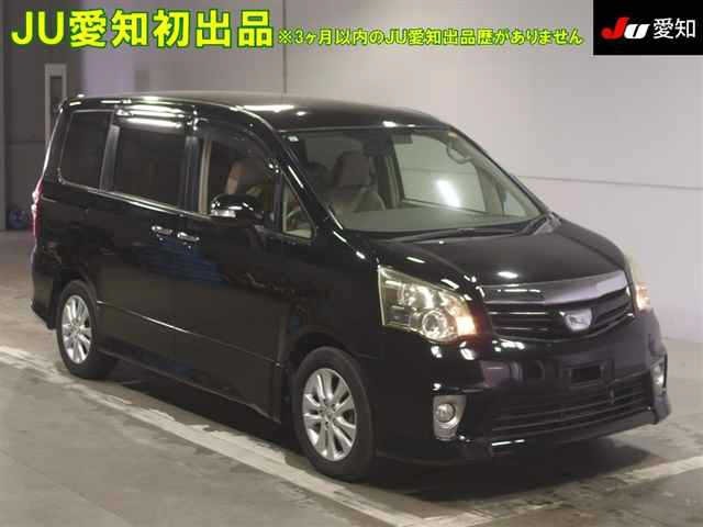 Toyota NOAH 2011 7160630-0