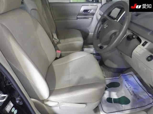 Toyota NOAH 2011 7160630-6