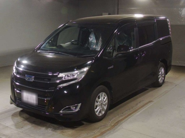 Toyota NOAH 2019 7160634-0
